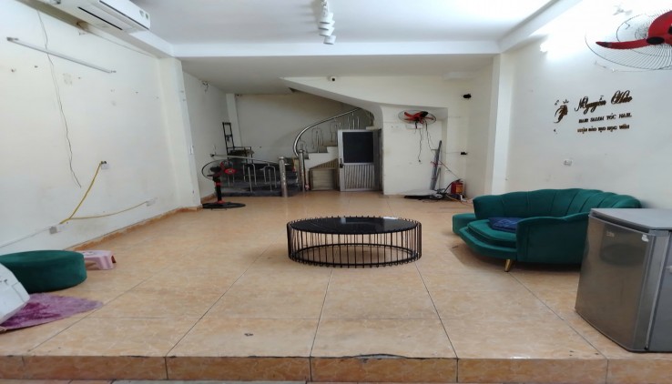 Cho thuê làm Cà phê, VP kết hợp ở lại ngõ ô tô Đặng Văn Ngữ, 50m2, 4 tầng, 3 ngủ, 25 Triệu